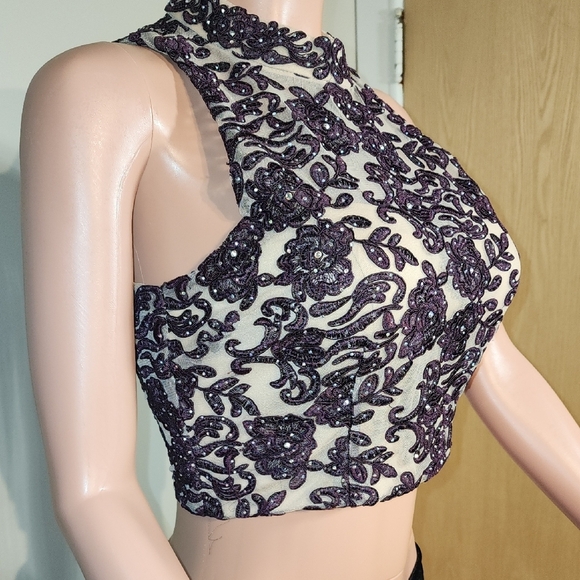 Purple Embellished Crop Tank Top - Picture 9 of 9